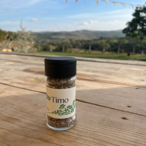 Oregano van ons eigen kruidenveld